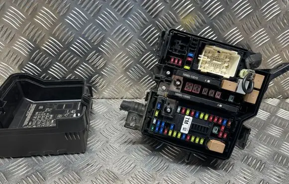 Hyundai Santa Fe Fuse box set N91210S111035 S1110 190610