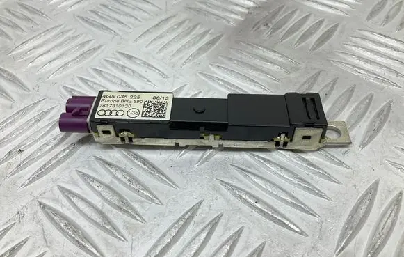 Audi A6 S6 C7 4G Aerial antenna amplifier 4G5035225