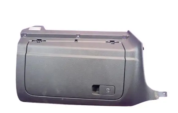 Volkswagen Jetta V Glove box