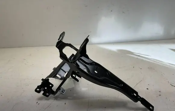 BMW 1 F20 F21 Headlight/headlamp mounting bracket 170238110