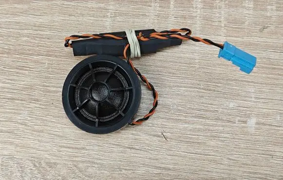 BMW X5 G05 Front door high frequency speaker 6809632