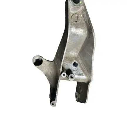 Mini One - Cooper R50 - 53 Gearbox mounting bracket 6756221 22116756221 675622105
