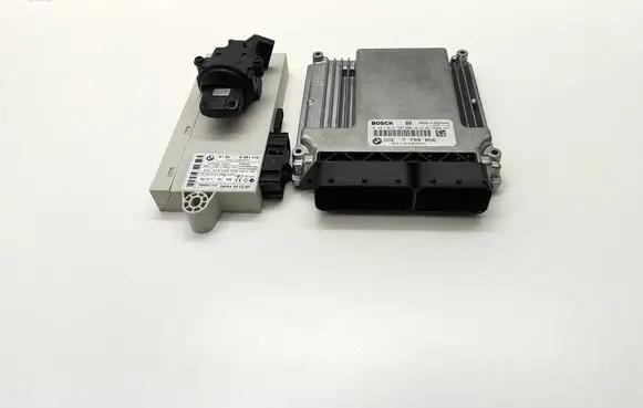 BMW 5 E60 E61 Engine ECU kit and lock set 7799856 0281012707 DDE7799856