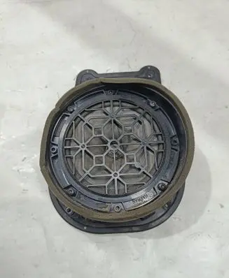 Citroen C4 Grand Picasso Front door speaker 9657726580