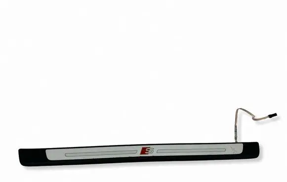 Audi A5 Front sill trim cover 8W0947418A