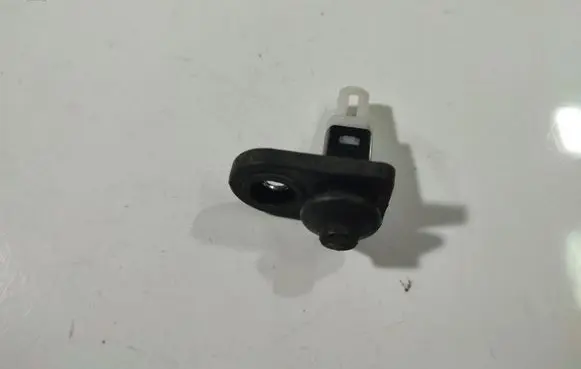 Hyundai i30 Front door sensor 