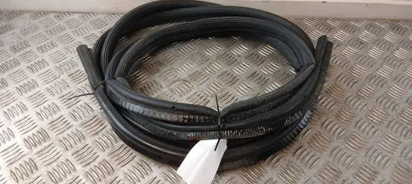 Renault Trafic III (X82) Trunk rubber seal (body)