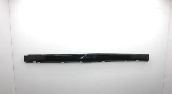 Chrysler 300C Sill 1LG56TRMAC