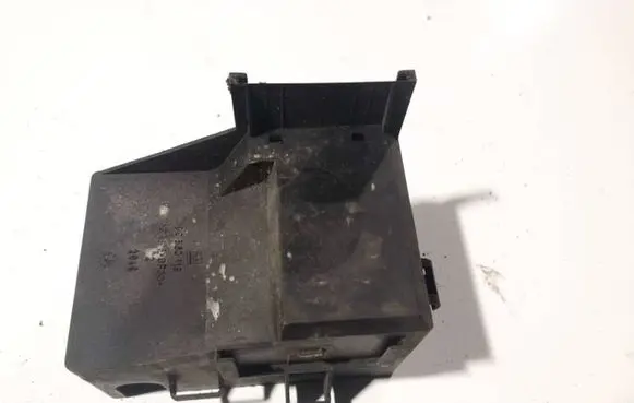 Opel Zafira A Fuse box set 90560119