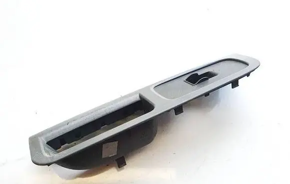 Volvo V50 Front door window switch trim 8679474