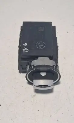 Volkswagen PASSAT B6 Ignition lock contact 3C0905843