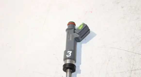 Toyota C-HR I Fuel injector 2325037080