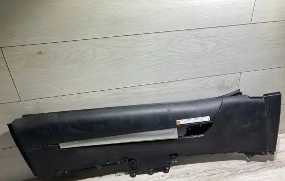 Toyota Hilux VIII Front door card panel trim 67612x7a090