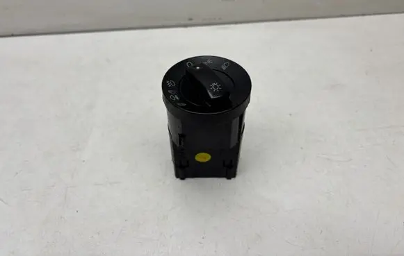 Audi A4 S4 B6 8E 8H Light switch 8E0941531A