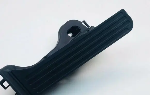 Volkswagen Jetta V Accelerator throttle pedal 1K1723503L