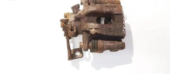 Toyota Urban Cruiser (XP110) Rear brake caliper