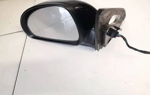 Front door electric wing mirror