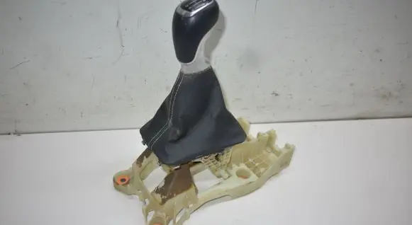 Gear shifter/selector