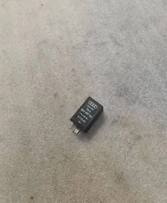 Audi A8 S8 D2 4D Other relay 4D0907131 D11301
