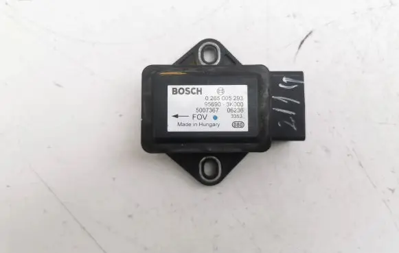 Hyundai Santa Fe ESP acceleration yaw rate sensor 956903K000