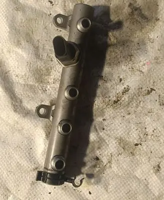 Volkswagen Touareg I Fuel main line pipe 059130089AB