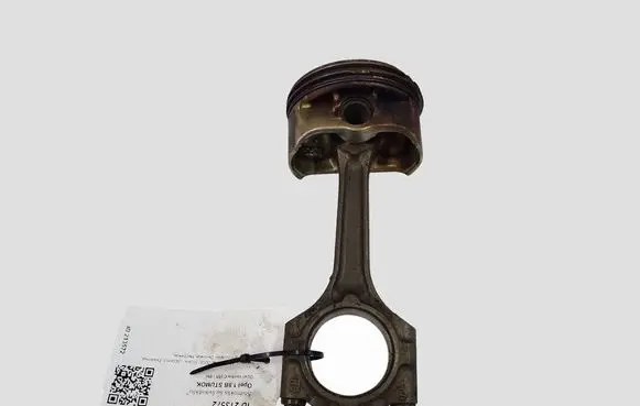 Opel Vectra C Piston with connecting rod