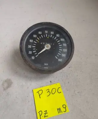 Mercedes-Benz T1 Speedometer (instrument cluster) 823429