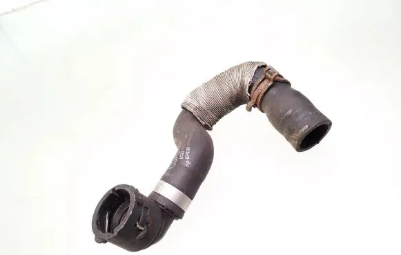 Volkswagen PASSAT B8 Engine coolant pipe/hose 5Q0122073AL 5Q0122291N
