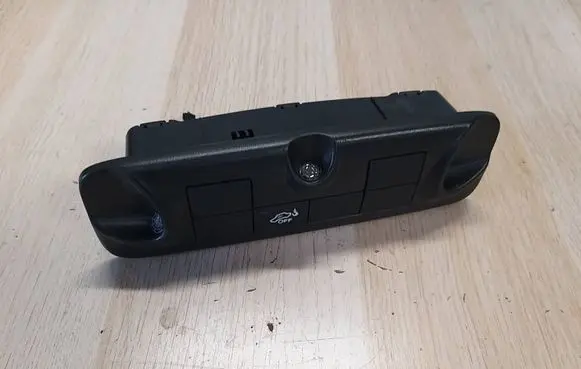 Alfa Romeo Giulietta Alarm control unit/module 1560960670