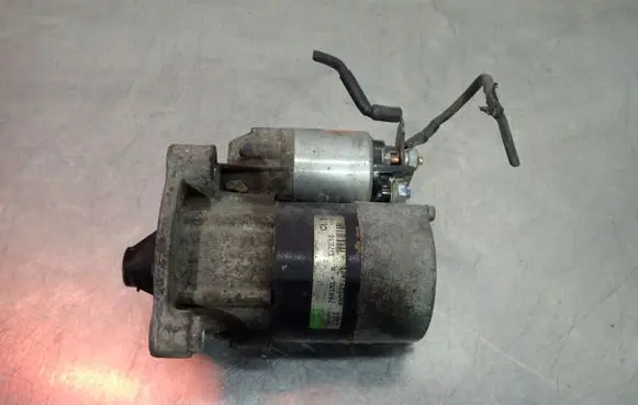 Citroen C2 Starter motor 9633292480
