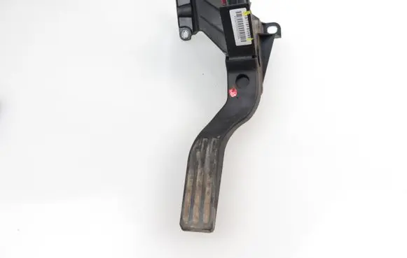 Ford Mondeo Mk III Accelerator throttle pedal 1S719F836BB