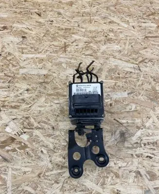Volkswagen PASSAT B6 ABS Pump 3C0614109N 16705704E 16705904