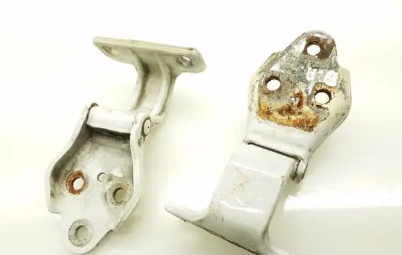 Front door hinge set