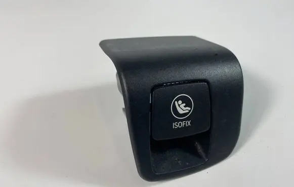 BMW X3 G01 ISOFIX cover 7415105