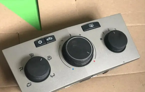 Opel Zafira B Climate control unit 13269404