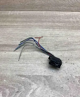 BMW 3 E46 Plug wire 7519956 561885