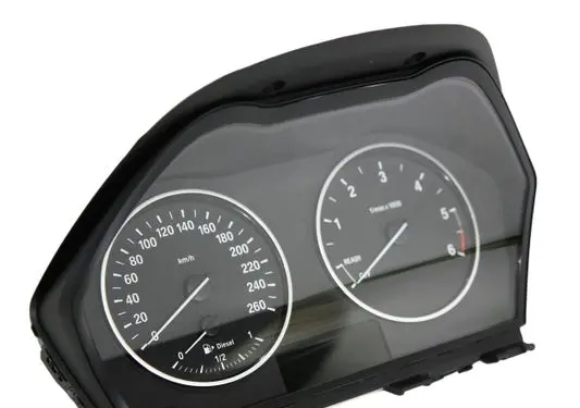 Speedometer (instrument cluster)