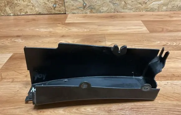Other engine bay part