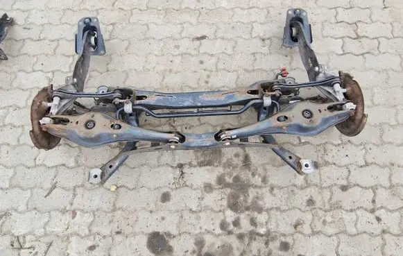 Volkswagen PASSAT B8 Rear subframe 