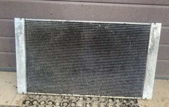 BMW 5 E60 E61 Coolant radiator 7787440 99374004