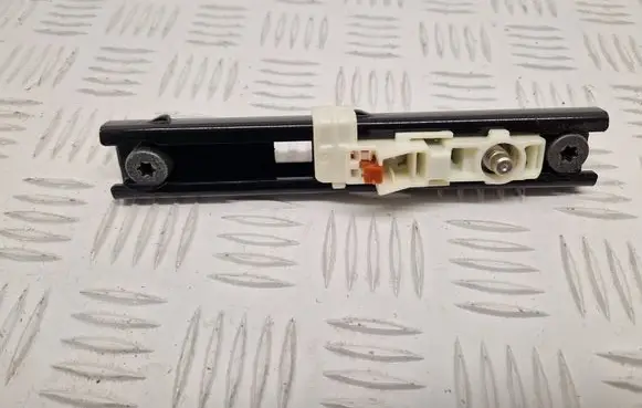 Renault Scenic IV - Grand scenic IV Seat belt adjustment rail 878240875R