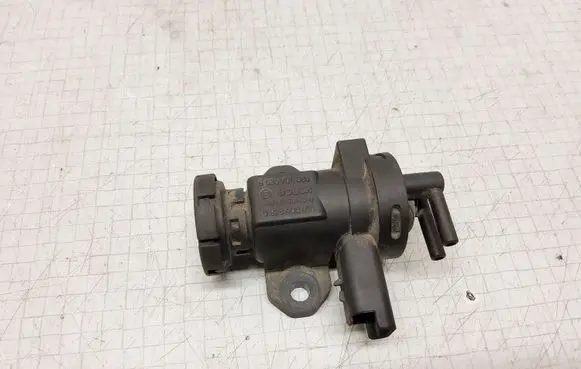 Citroen Berlingo Turbo solenoid valve 9635704380 0928400414