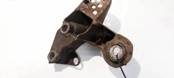 Audi A4 S4 B5 8D Engine mounting bracket 4b0199351