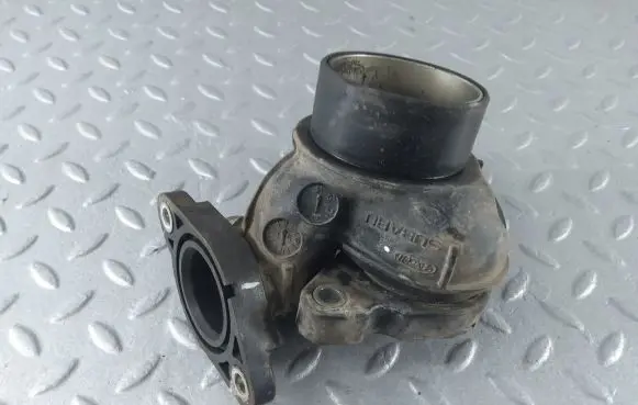 Subaru Outback (BS) Turbo air intake inlet pipe/hose
