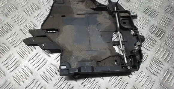 Porsche Boxster 981 Headlight/headlamp mounting bracket 98163120100