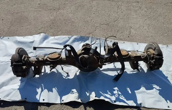 Nissan Patrol Y61 Rear axle beam with reductor 