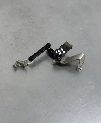 Headlight/headlamp level sensor