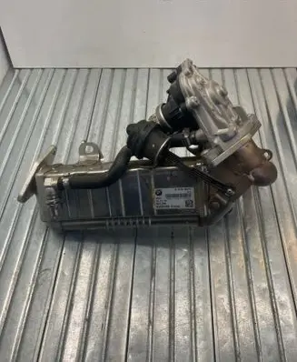 BMW X1 F48 F49 EGR valve cooler 8515891
