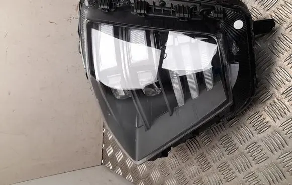 Hyundai Kona II Headlight/headlamp BE92161110