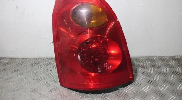Nissan Primera Rear/tail lights